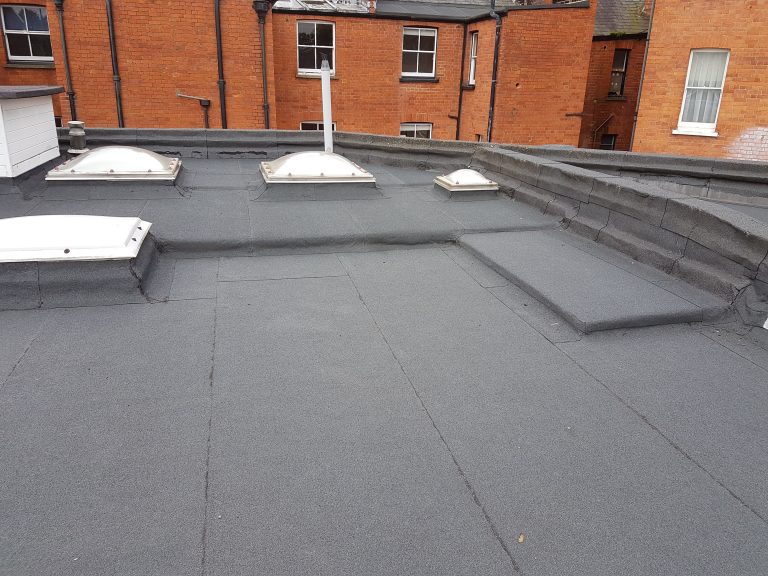 Bitumen flat roof installation on Berkshire Home